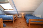 Chambre 3 lits simple